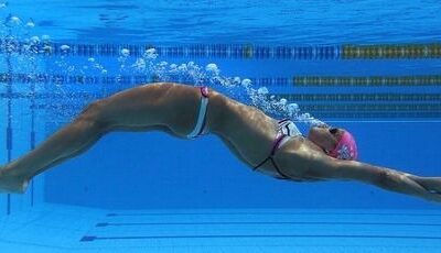 Natación estilo dorso, en qué consiste y su historia